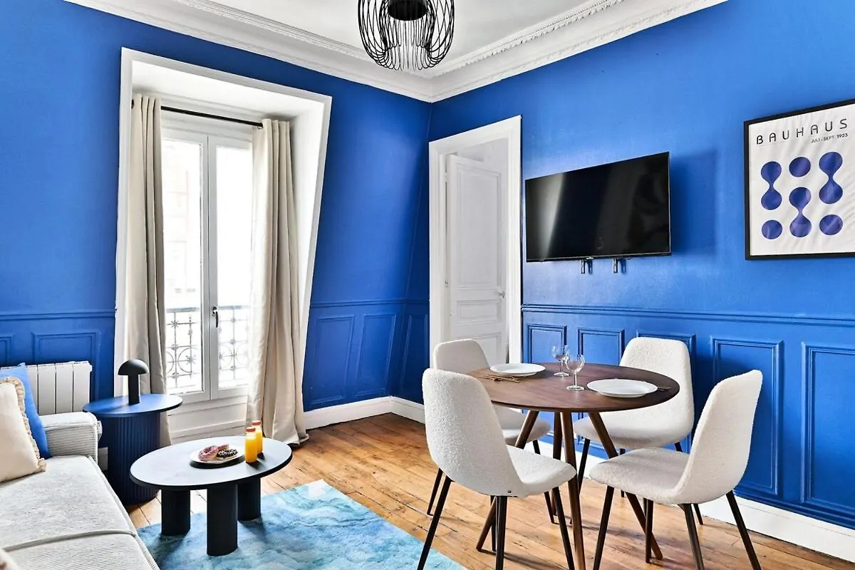 Appartement Paisible Centre De Paris - Bleu - IV Apartment