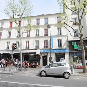 Hipotel Gambetta Republique Párizs