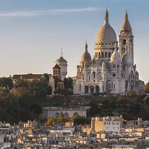 Appartement Abbesses Montmartre, Parijs