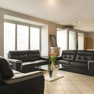 2* Otel Eiffel Xv