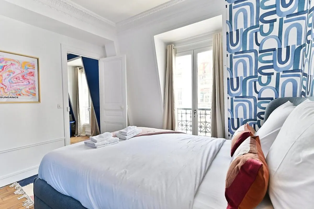 Appartement Paisible Centre De Paris - Bleu - IV